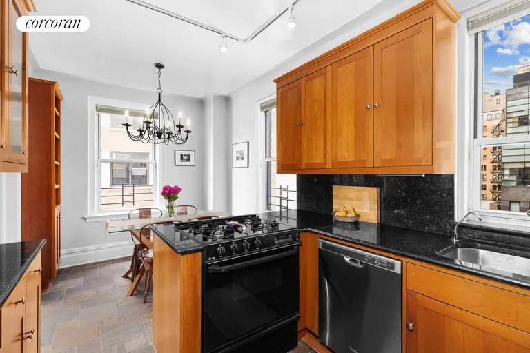 New York City Real Estate | View 174 West 76th Street, 10J | Kitchen | View 5