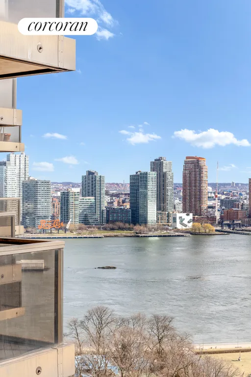 New York City Real Estate | View 100 United Nations Plaza, 27C | East River / LIC views | View 9