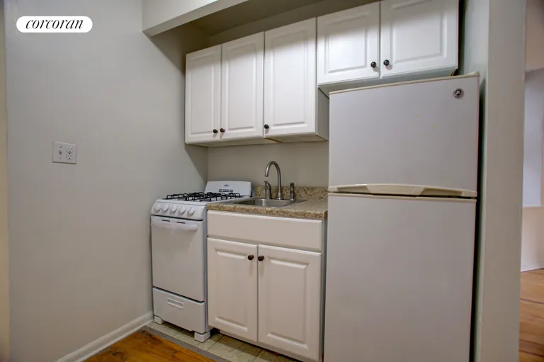 New York City Real Estate | View 44 West 72Nd Street, 3G | Kitchen | View 4