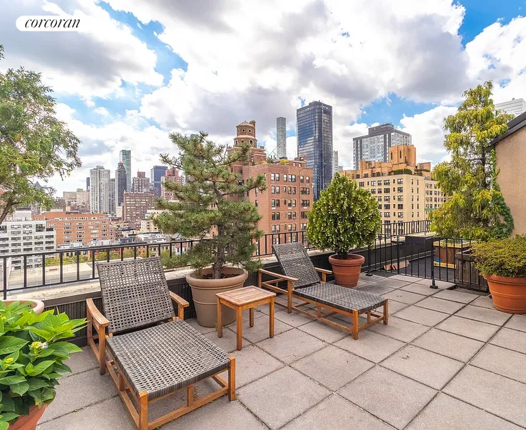 New York City Real Estate | View 333 East 69th Street, 8H | room 10 | View 11