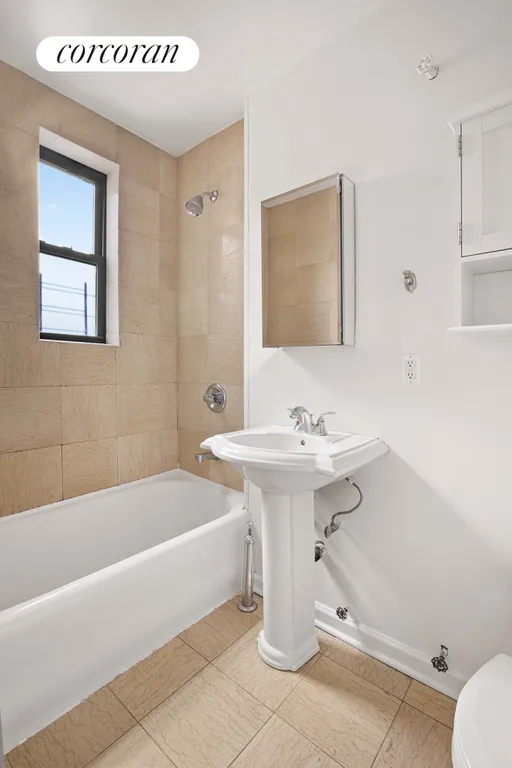 New York City Real Estate | View 9524 Ft Hamilton Parkway, 610 | Full Bathroom | View 7