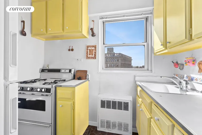 New York City Real Estate | View 77 East 12th Street, 20E | Kitchen | View 7