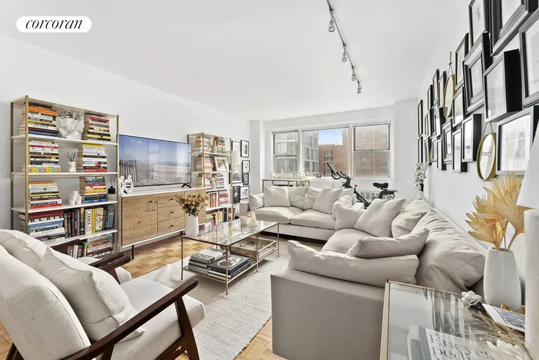 New York City Real Estate | View 111 Third Avenue, 11J | room 1 | View 2