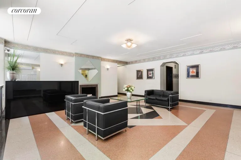 New York City Real Estate | View 140 East 40th Street, 6J | Lobby | View 9