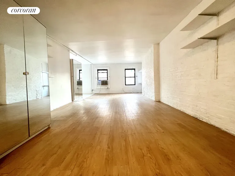 New York City Real Estate | View 35 Canal Street, 4 | Living Room | View 2