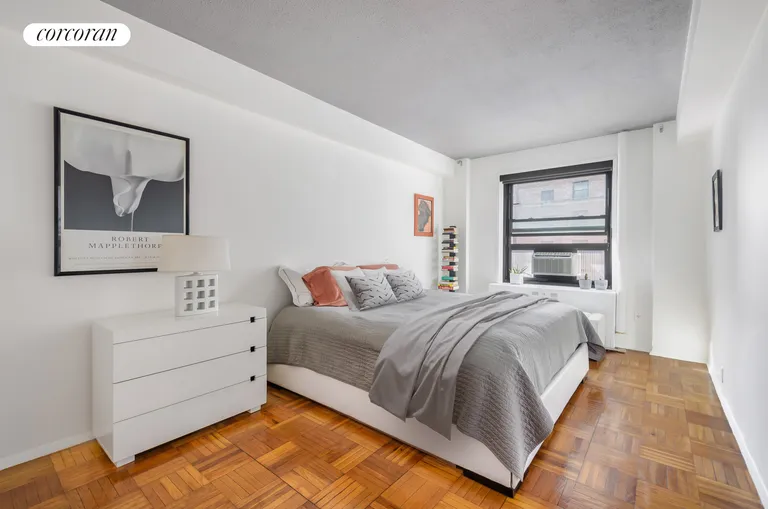 New York City Real Estate | View 205 Clinton Avenue, 7H | room 2 | View 3