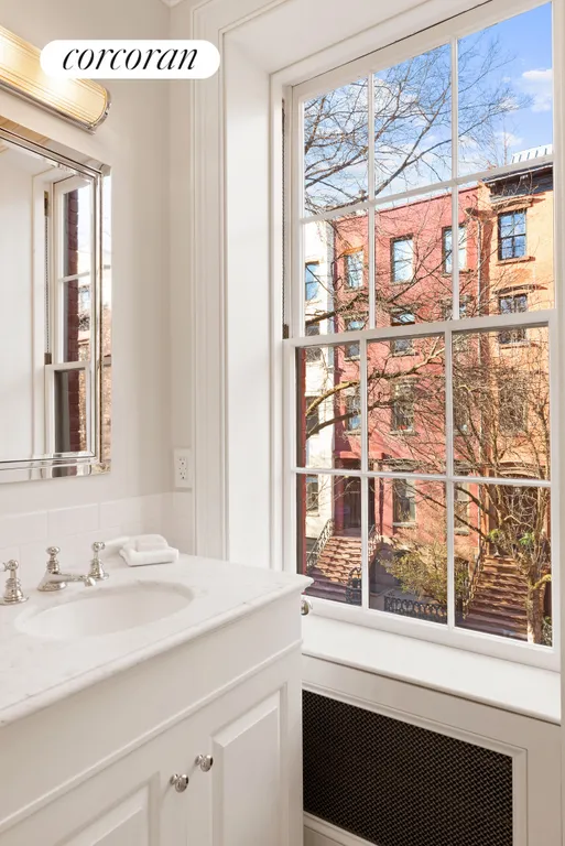New York City Real Estate | View 22 Bank Street | Full Bathroom | View 12