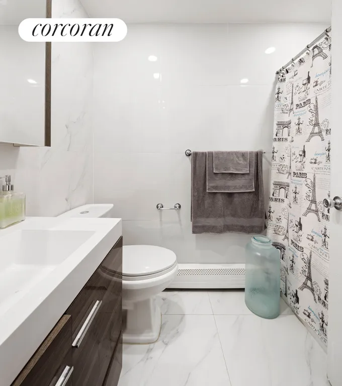 New York City Real Estate | View 81 South 9th Street, 1 | Full Bathroom | View 7