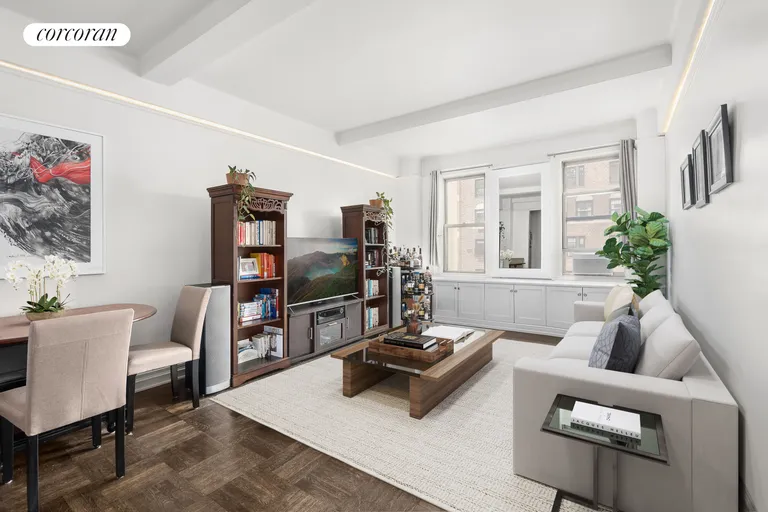 New York City Real Estate | View 24 Fifth Avenue, 1215 | room 1 | View 2
