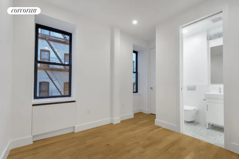 New York City Real Estate | View 308 West 97th Street, 34 | En-suite | View 12