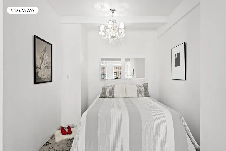 New York City Real Estate | View 405 West 23rd Street, 15L | Sleeping Alcove | View 2