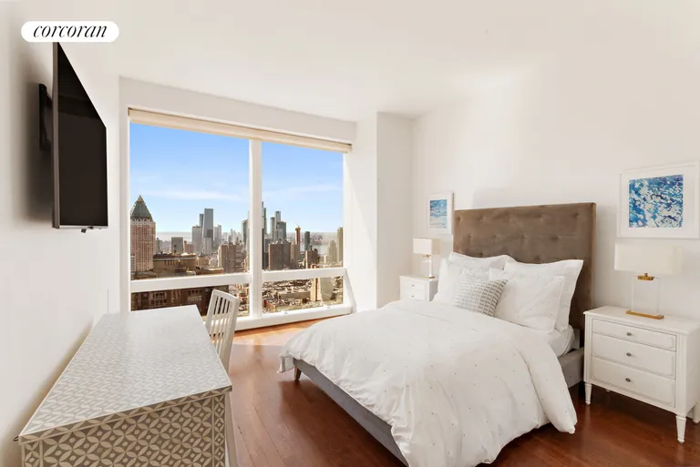 New York City Real Estate | View 25 Columbus Circle, 67C | Bedroom | View 10