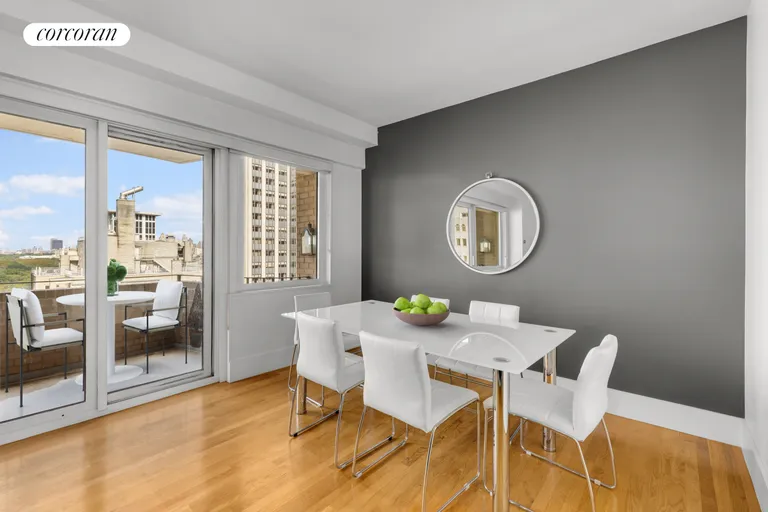 New York City Real Estate | View 58 West 58th Street, 22A | Dining Area | View 3