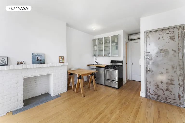 New York City Real Estate | View 352 West 12th Street | room 3 | View 4