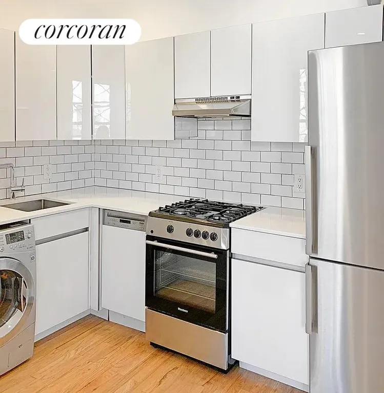 New York City Real Estate | View 240 West 15th Street, 25 | Kitchen | View 5