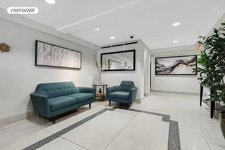 New York City Real Estate | View 210 East 36th Street, 6J | Lobby | View 7