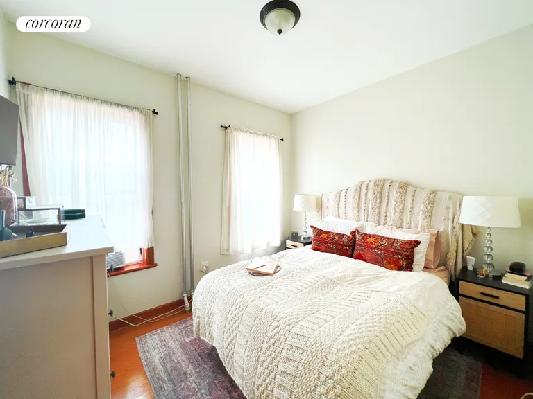 New York City Real Estate | View 770 Franklin Avenue, 2 | room 17 | View 18