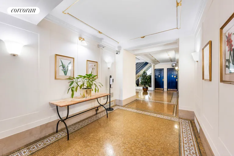 New York City Real Estate | View 252 West 85th Street, 2B | Lobby | View 9