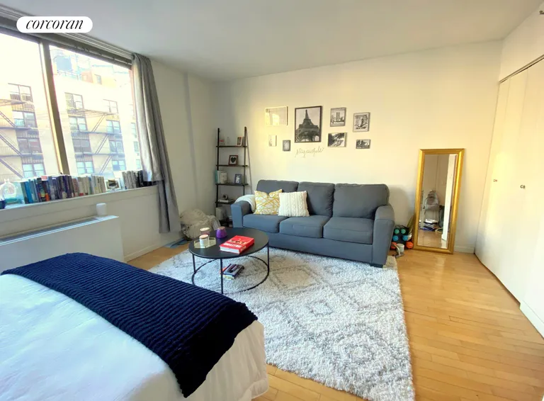 New York City Real Estate | View 250 East 30th Street, 4C | Living Room | View 2