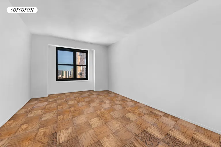 New York City Real Estate | View 264 East Broadway, C1607 | room 2 | View 3