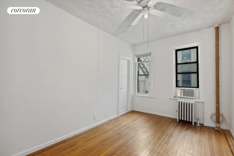 New York City Real Estate | View 24-51 38th Street, C8 | room 3 | View 4