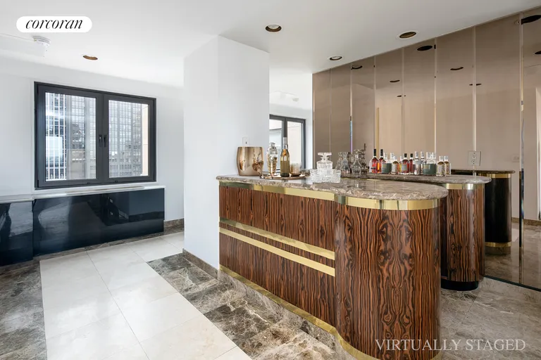 New York City Real Estate | View 58 West 58th Street, 25BC | CHAMPAGNE OR TONIC WITH A TWIST | View 3