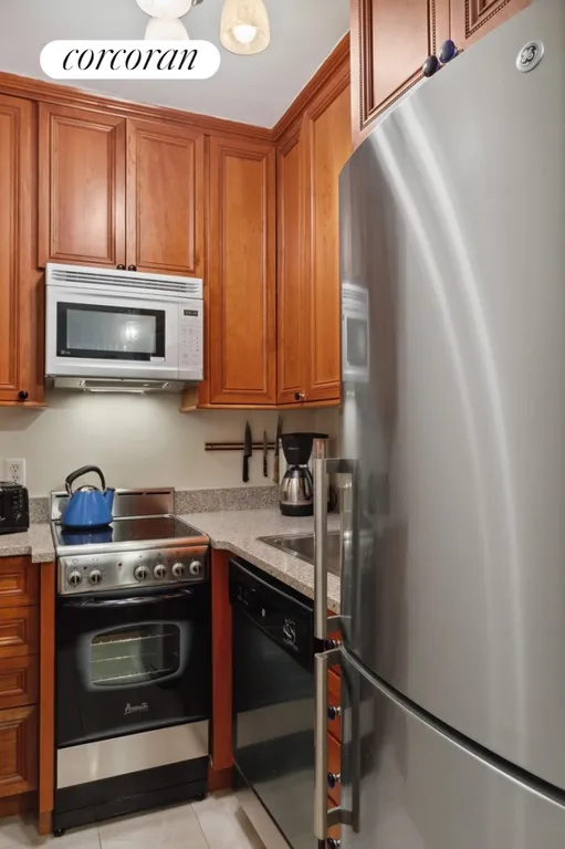 New York City Real Estate | View 230 Central Park West, 3K | Renovated Kitchen with Dish Washer | View 5