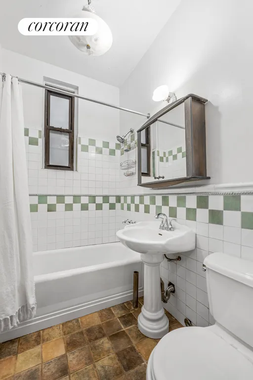 New York City Real Estate | View 404 3rd Street, A1 | Full Bathroom | View 8