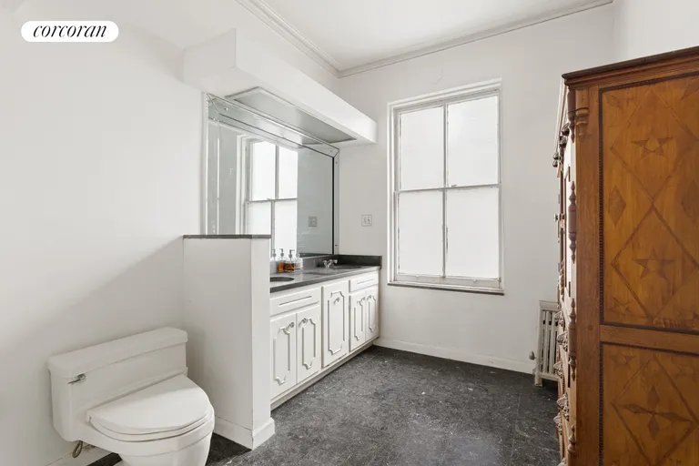 New York City Real Estate | View 35 Remsen Street | Full Bathroom | View 22