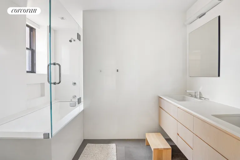 New York City Real Estate | View 277 West End Avenue, 12D | Full Bathroom | View 9