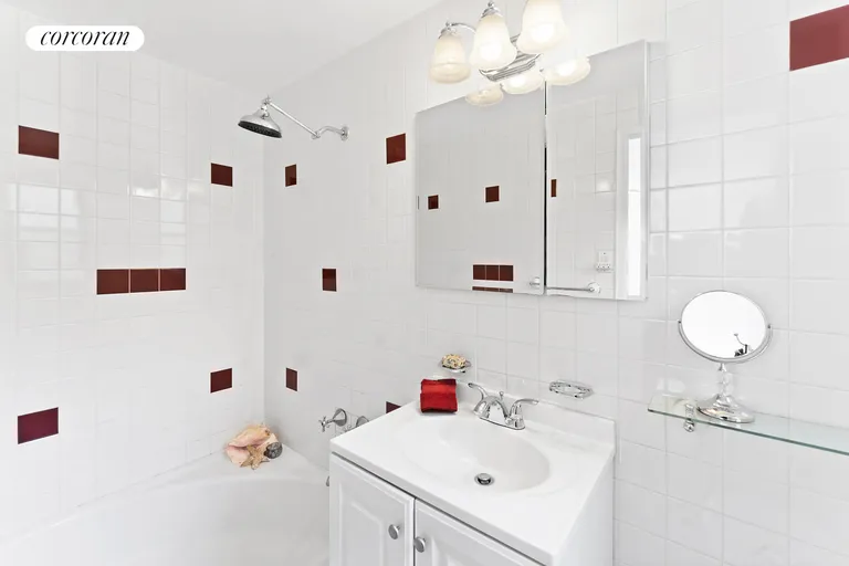 New York City Real Estate | View 120 East 36th Street, 6H | Full Bathroom | View 7