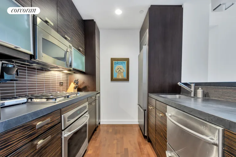 New York City Real Estate | View 101 West 24th Street, 9H | Kitchen | View 4