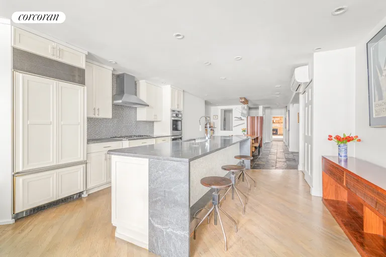 New York City Real Estate | View 7 East 9th Street, 1 | 2 Beds, 2 Baths | View 1