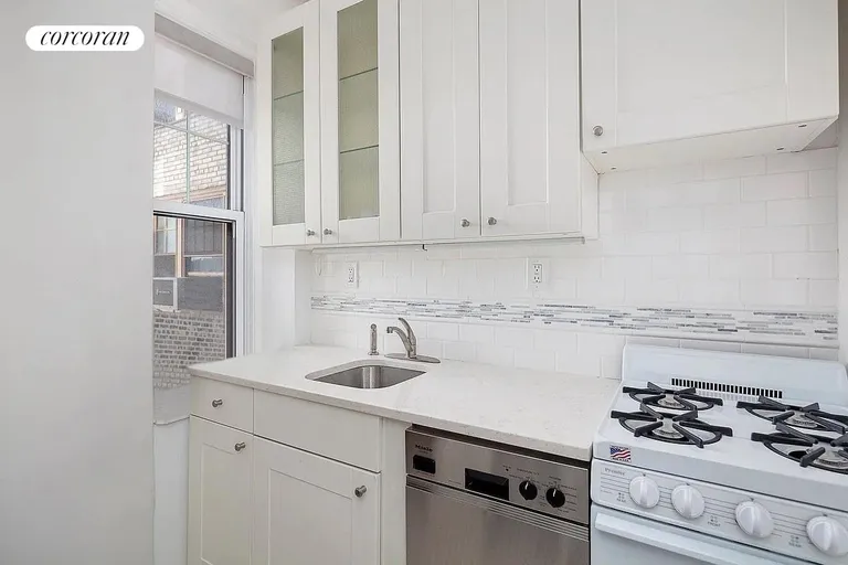 New York City Real Estate | View 2 Horatio Street, 9F | room 2 | View 3