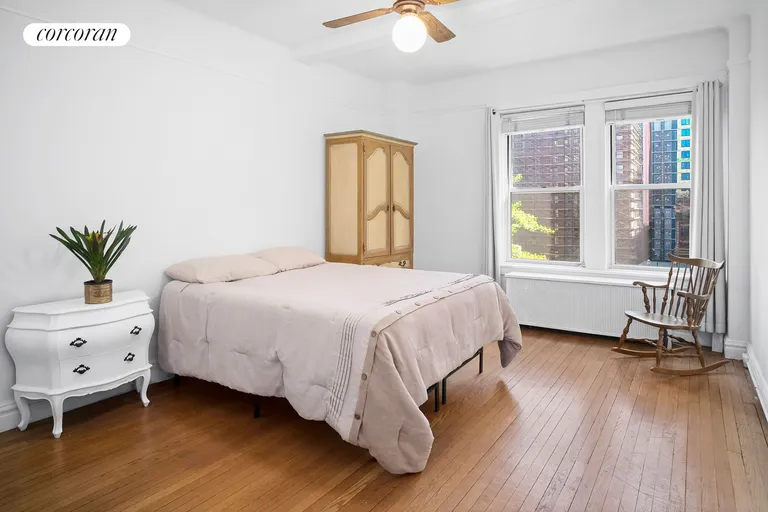 New York City Real Estate | View 250 West 94th Street, 6G | Bedroom | View 4