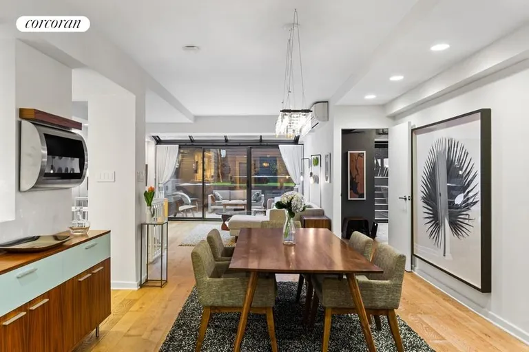 New York City Real Estate | View 240 East 55th Street, LA | room 3 | View 4