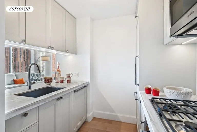 New York City Real Estate | View 389 East 89th Street, 17G | Kitchen | View 3