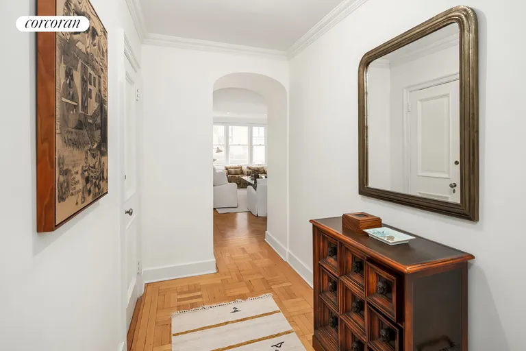 New York City Real Estate | View 50 East 72nd Street, 3C | room 9 | View 10