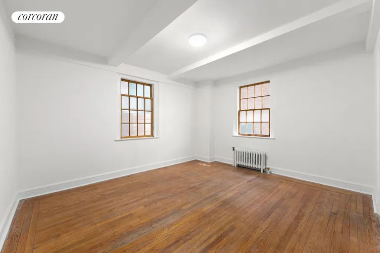 New York City Real Estate | View 325 East 41st Street, 105 | room 3 | View 4