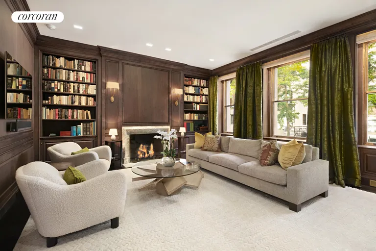 New York City Real Estate | View 740 Park Avenue, 2/3D | room 3 | View 4