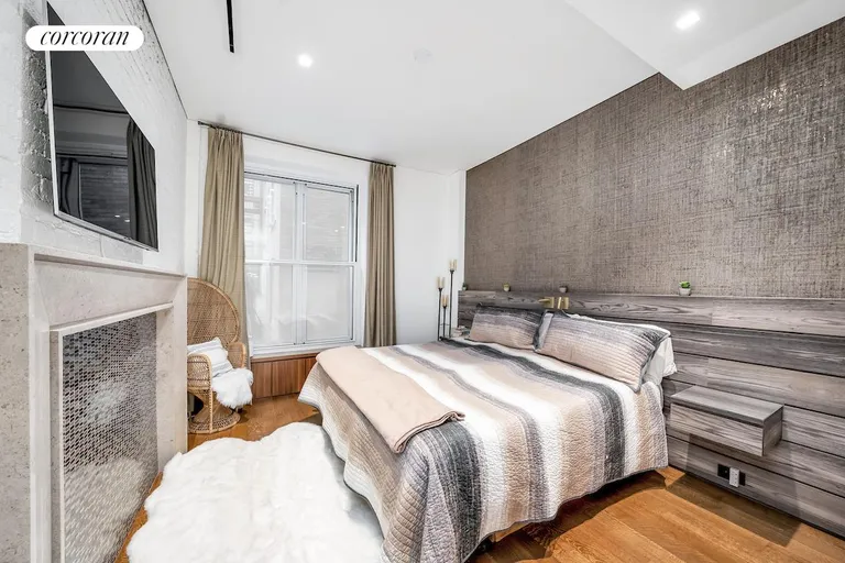 New York City Real Estate | View 23 East 10th Street, 204/205 | room 6 | View 7