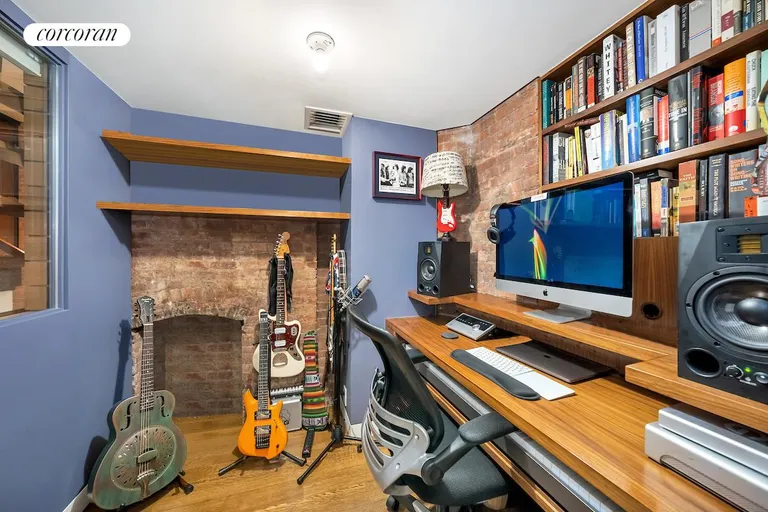 New York City Real Estate | View 23 East 10th Street, 204/205 | room 11 | View 12