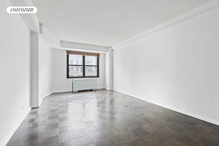 New York City Real Estate | View 220 East 57th Street, 17D | room 3 | View 4
