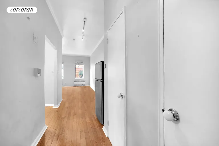New York City Real Estate | View 435 East 85th Street, 3B | room 4 | View 5