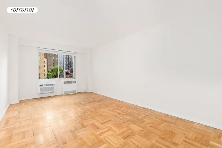 New York City Real Estate | View 411 East 53rd Street, 7F | room 2 | View 3