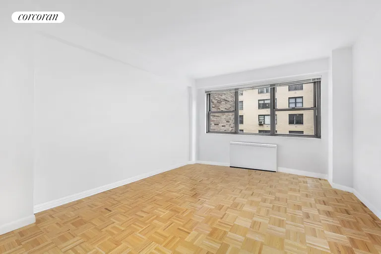 New York City Real Estate | View 330 East 49th Street, 4D | room 4 | View 5