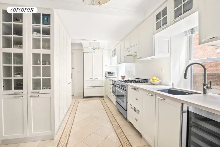 New York City Real Estate | View 167 East 82Nd Street, 3B | Kitchen | View 6