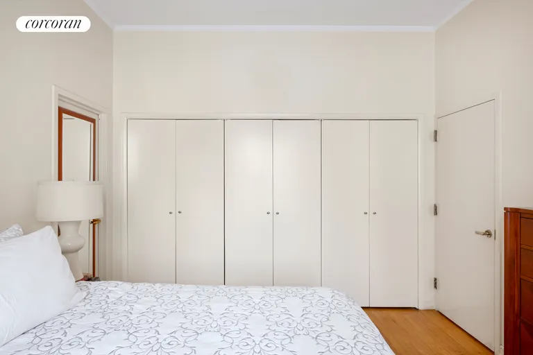 New York City Real Estate | View 7 GRAMERCY PARK WEST, 7A | Bedroom | View 5