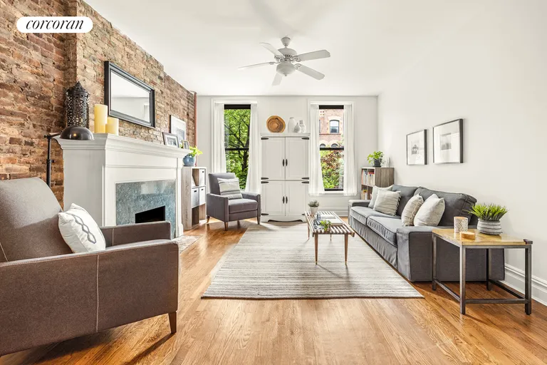 New York City Real Estate | View 652 Carroll Street, 2R | 2 Beds, 1 Bath | View 1
