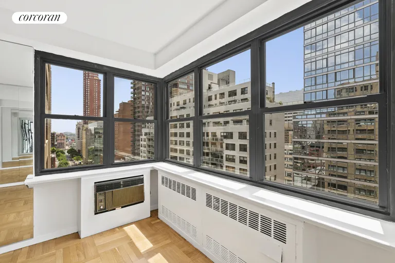New York City Real Estate | View 399 East 72nd Street, 16D | room 2 | View 3